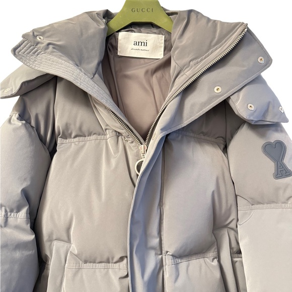 Ami Alexandre Mattiussi Down Jacket
Mineral Gray
Size M/L
$1600 RETAIL PRICE - Picture 8 of 8